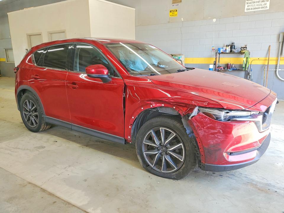60313116 :رقم المزاد ، JM3KFBDL5H0126560 vin ، 2017 Mazda Cx-5 مزاد بيع