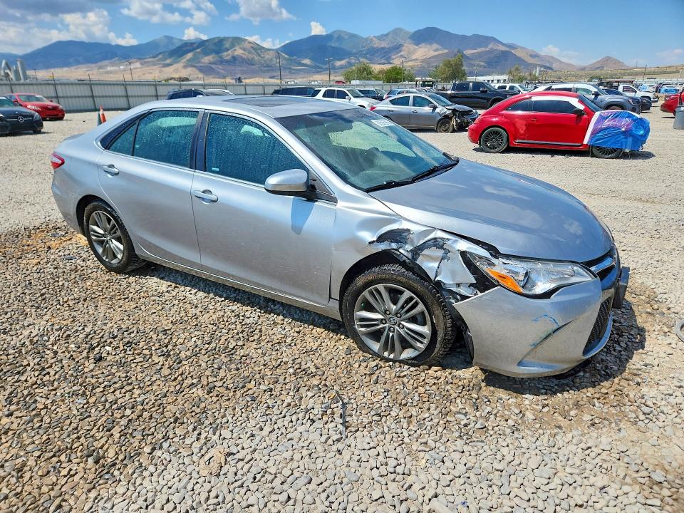 62505966 :رقم المزاد ، 4T1BF1FK3GU178604 vin ، 2016 Toyota Camry مزاد بيع