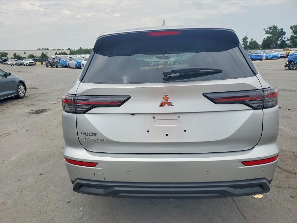 Продажа на аукционе авто 2026 Mitsubishi Outlander, vin: JA4J3UABXTZ032063, номер лота: 62783186