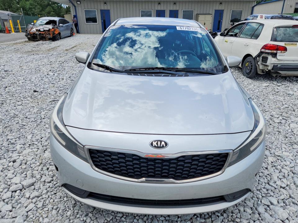 61702136 :رقم المزاد ، 3KPFK4A76HE016231 vin ، 2017 Kia Forte مزاد بيع