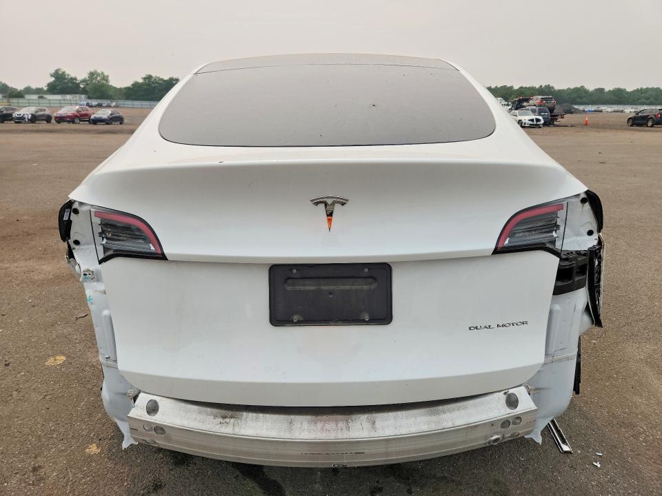 Aukcja sprzedaży 2024 Tesla Model Y, vin: 7SAYGDEE9RF185421, numer aukcji: 61174376