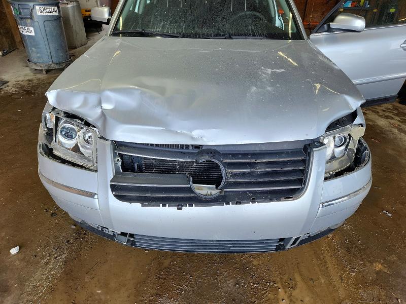 Продажа на аукционе авто 2002 Volkswagen Passat, vin: WVWPD63BX2P349129, номер лота: 58796326