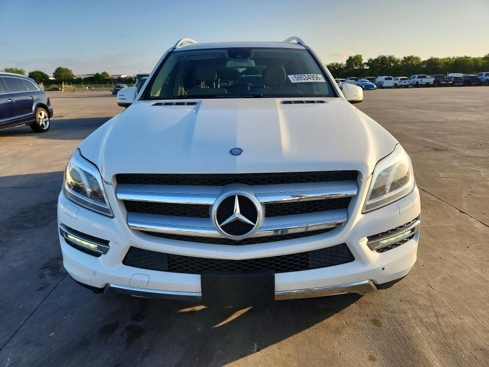 59534956 :رقم المزاد ، 4JGDF6EE4FA533751 vin ، 2015 Mercedes-benz Gl مزاد بيع
