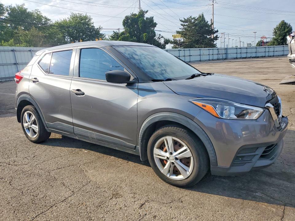 62513146 :رقم المزاد ، 3N1CP5BV6LL542812 vin ، 2020 Nissan Kicks مزاد بيع