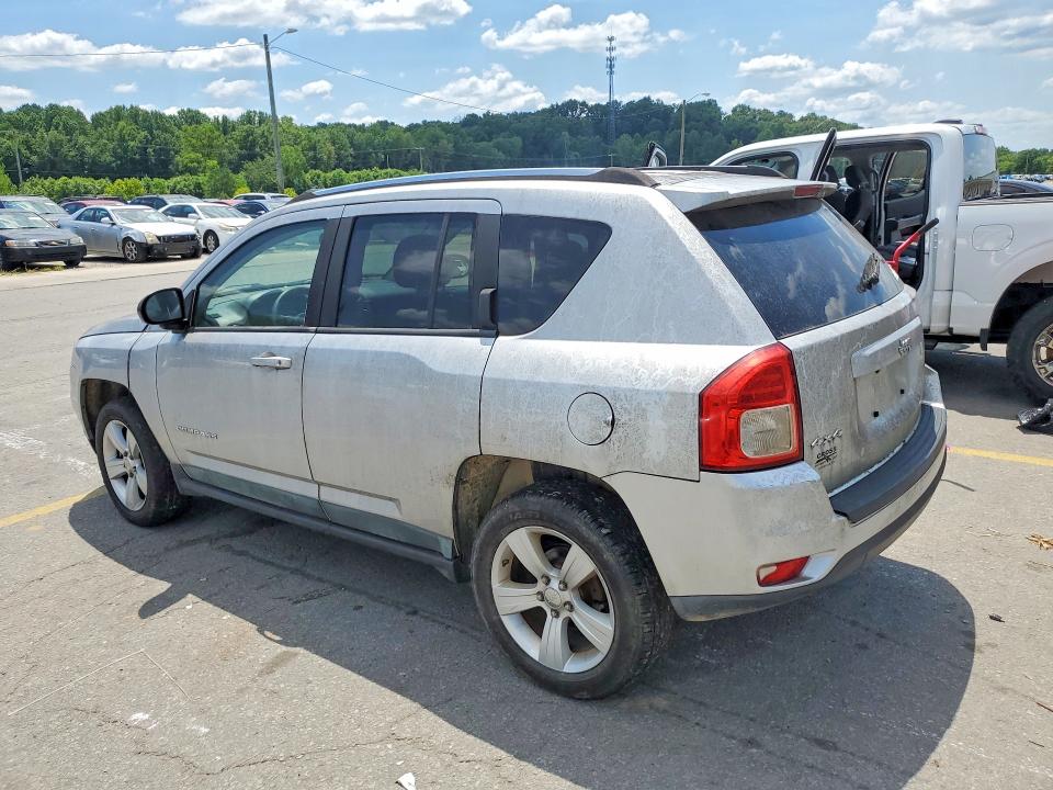 62905596 :رقم المزاد ، 1J4NF1FB8BD219037 vin ، 2011 Jeep Compass مزاد بيع