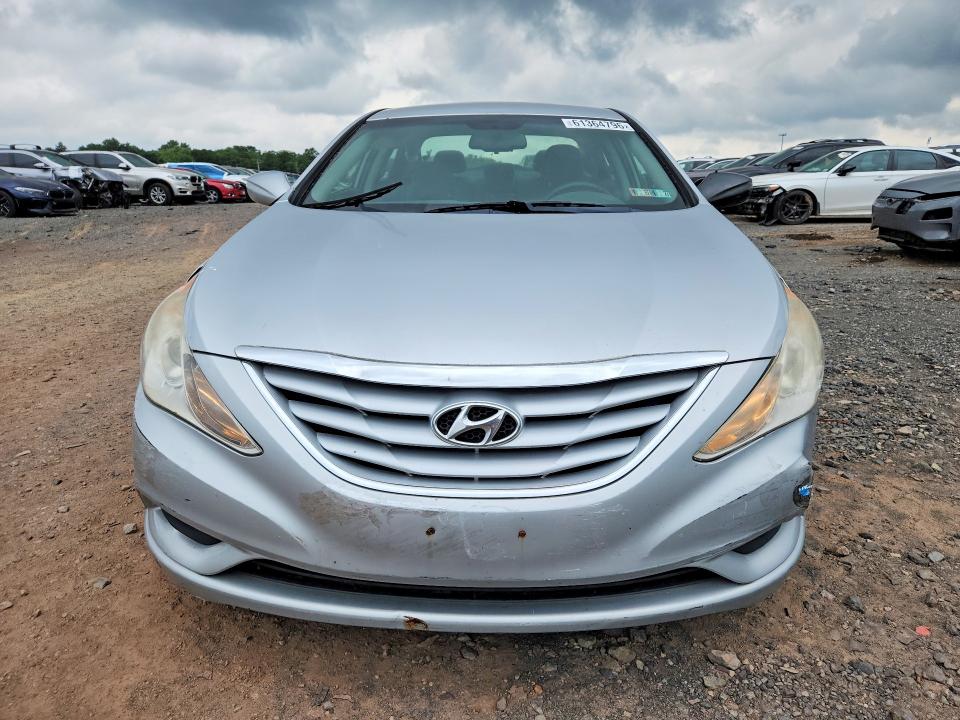 61364796 :رقم المزاد ، 5NPEB4ACXCH310048 vin ، 2012 Hyundai Sonata مزاد بيع