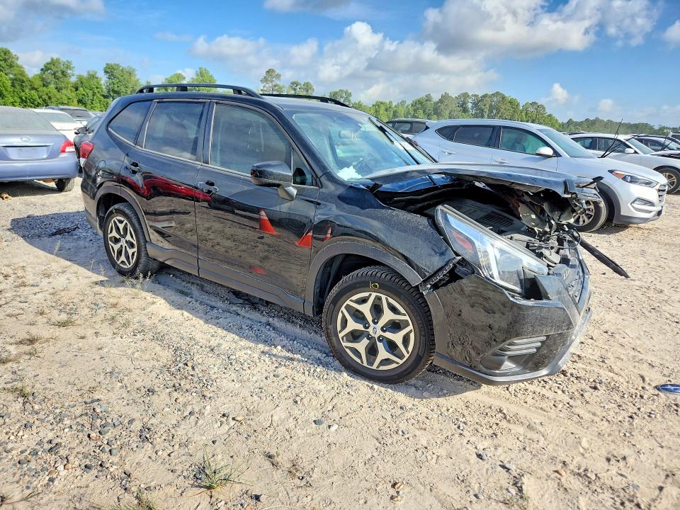 Продаж на аукціоні авто 2022 Subaru Forester, vin: JF2SKADC1NH433060, номер лоту: 59535606