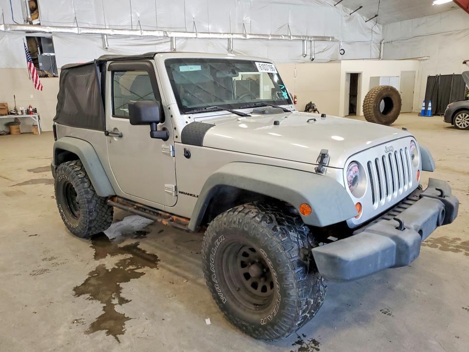 Продаж на аукціоні авто 2011 Jeep Wrangler, vin: 1J4AA2D10BL511266, номер лоту: 61037196