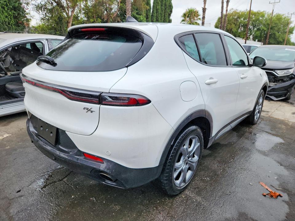 Продаж на аукціоні авто 2024 Dodge Hornet, vin: ZACPDFCW4R3A29991, номер лоту: 59336496