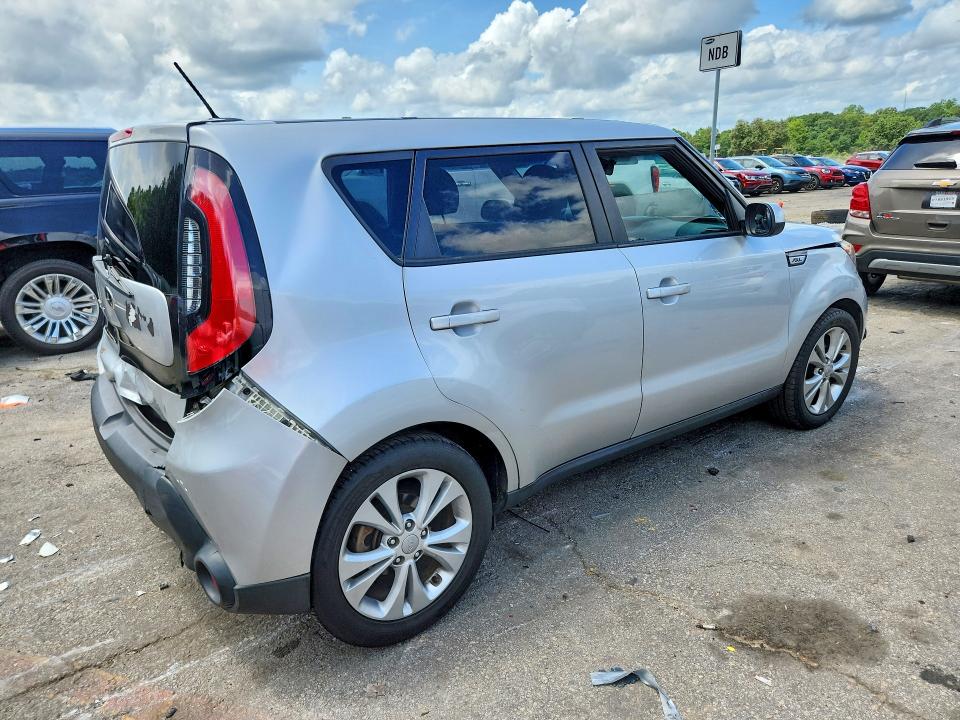 61786766 :رقم المزاد ، KNDJP3A50F7779685 vin ، 2015 Kia Soul مزاد بيع