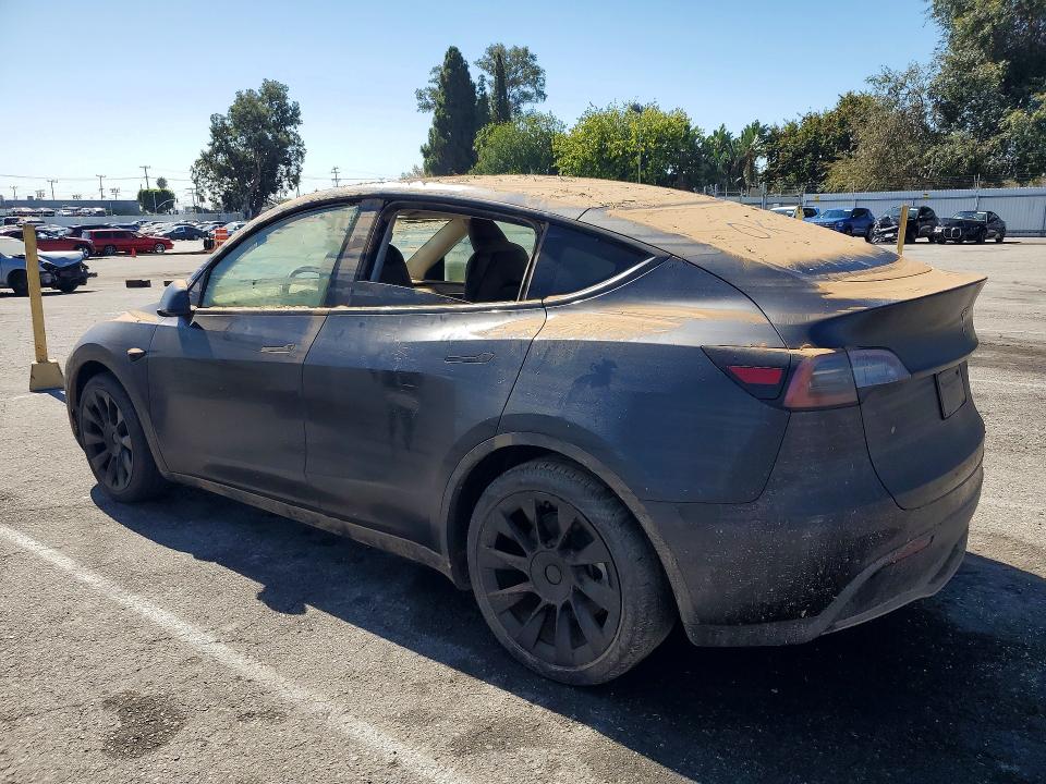 61732676 :رقم المزاد ، 7SAYGDEDXRF044607 vin ، 2024 Tesla Model Y مزاد بيع