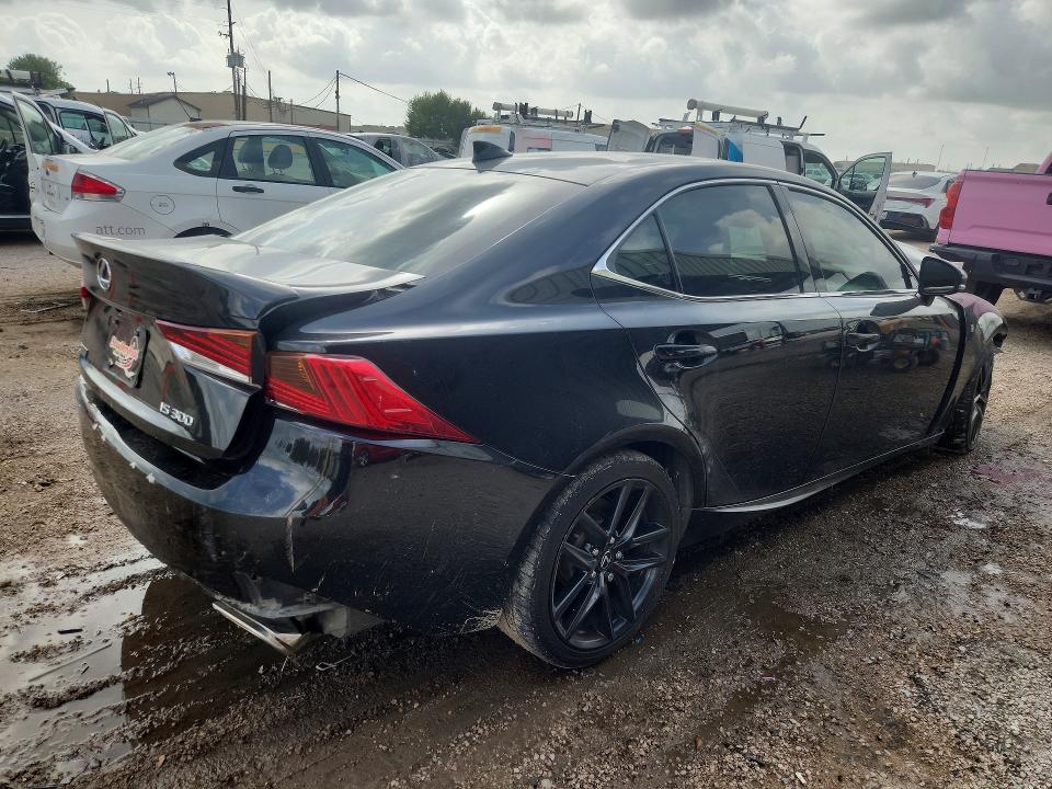 61220966 :رقم المزاد ، JTHBA1D22J5074546 vin ، 2018 Lexus Is مزاد بيع