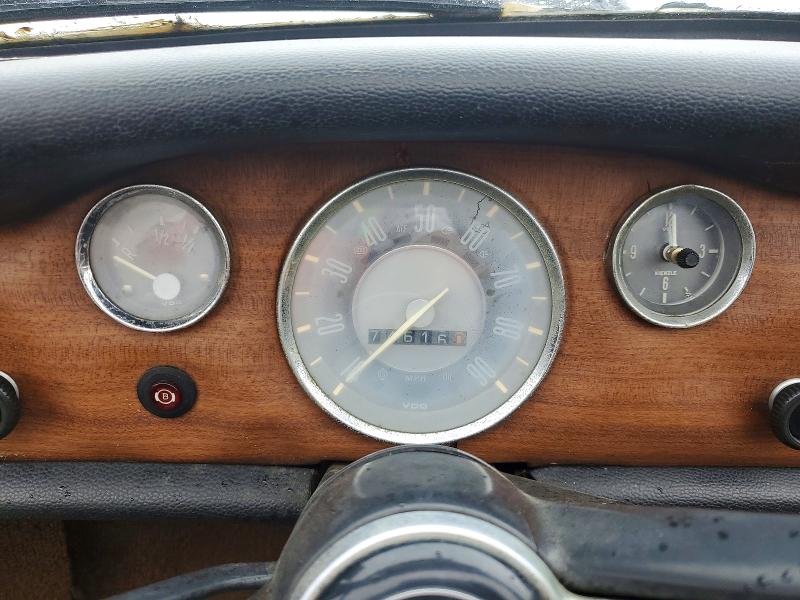 59721426 :رقم المزاد ، 1412743791 vin ، 1971 Volkswagen Karmann Ghia مزاد بيع