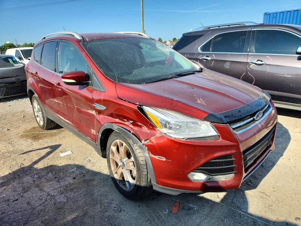Продажа на аукционе авто 2016 Ford Escape, vin: 1FMCU0JX1GUC40489, номер лота: 62211376