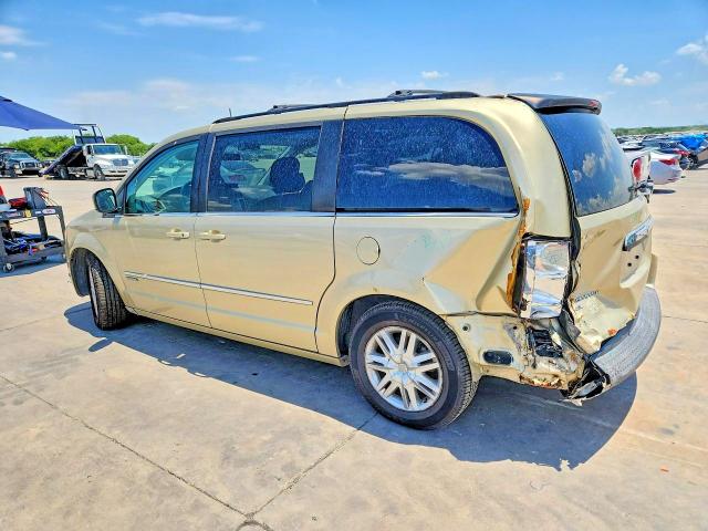 2010 Chrysler Town & Country მანქანა იყიდება აუქციონზე, vin: 2A4RR5DX3AR286025, აუქციონის ნომერი: 60312746