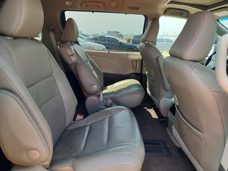 Aukcja sprzedaży 2017 Toyota Sienna, vin: 5TDYZ3DC6HS827976, numer aukcji: 61533256