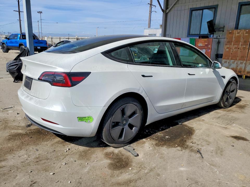 62003196 :رقم المزاد ، 5YJ3E1EAXPF582660 vin ، 2023 Tesla Model 3 مزاد بيع