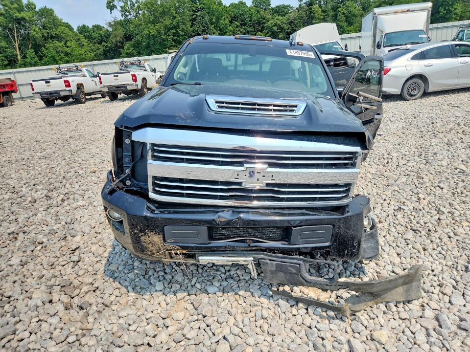 Продаж на аукціоні авто 2017 Chevrolet Silverado, vin: 1GC4K1EY2HF100156, номер лоту: 61857906