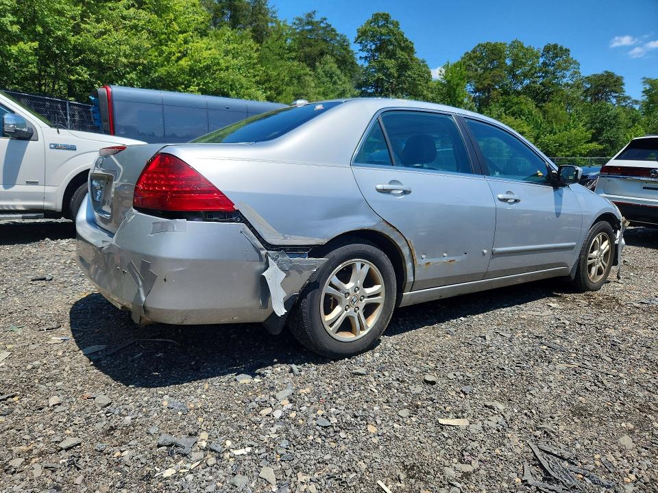 2006 Honda Accord მანქანა იყიდება აუქციონზე, vin: 1HGCM56866A097916, აუქციონის ნომერი: 61572106