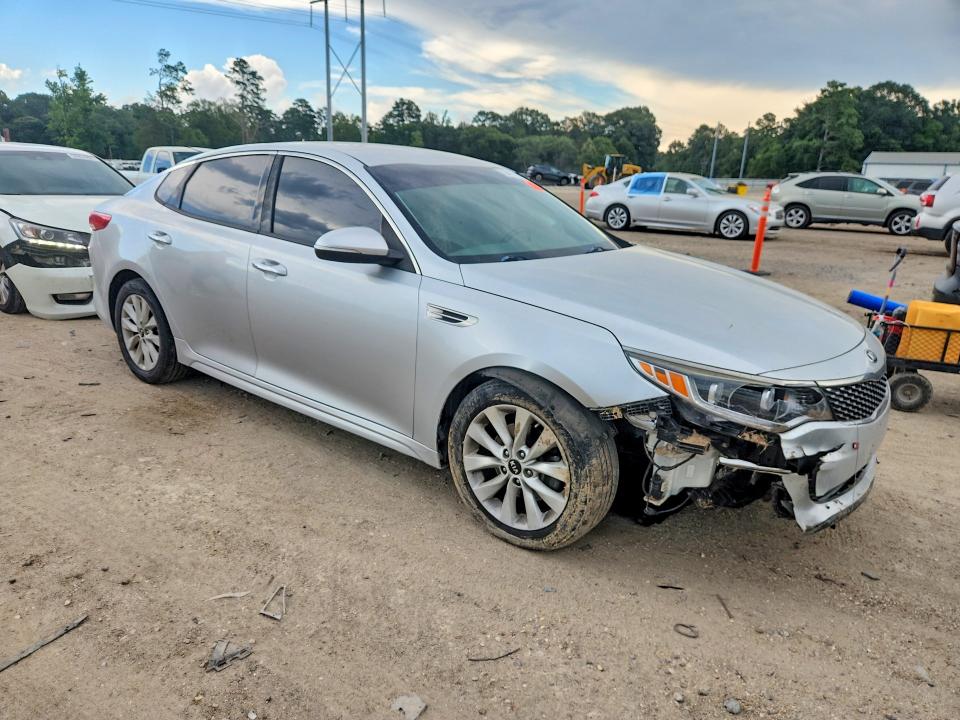 2016 Kia Optima მანქანა იყიდება აუქციონზე, vin: 5XXGU4L30GG077721, აუქციონის ნომერი: 59401566