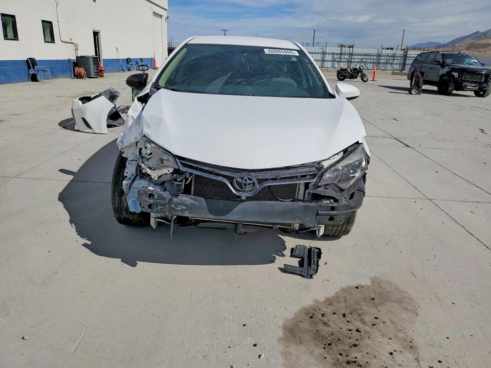 60086806 :رقم المزاد ، 2T1BURHE3GC677142 vin ، 2016 Toyota Corolla مزاد بيع