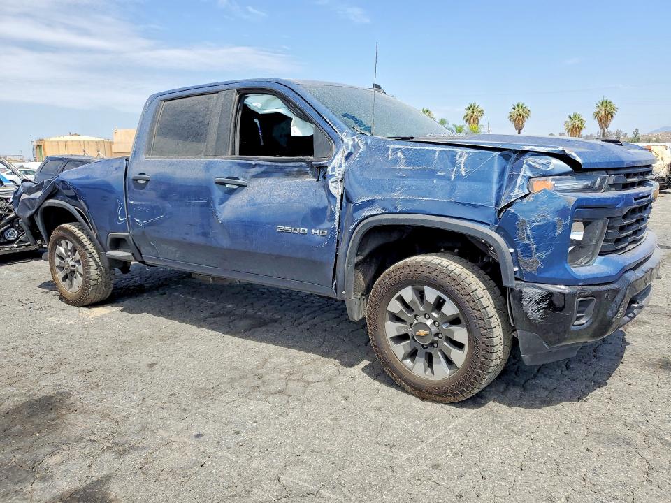 Продаж на аукціоні авто 2025 Chevrolet Silverado, vin: 2GC4AMEY2S1117669, номер лоту: 61759596