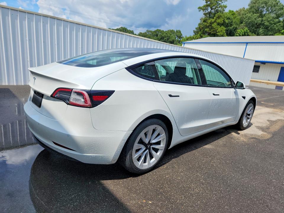 60093126 :رقم المزاد ، 5YJ3E1EA9NF191786 vin ، 2022 Tesla Model 3 مزاد بيع