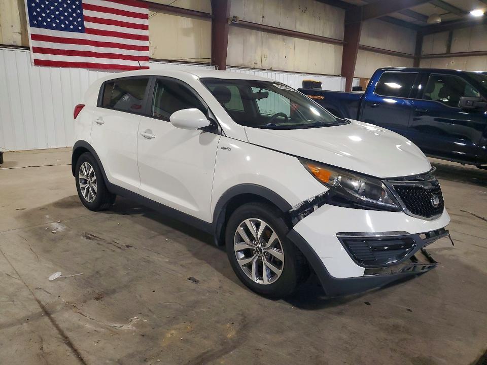 62814496 :رقم المزاد ، KNDPBCAC8F7693791 vin ، 2015 Kia Sportage مزاد بيع