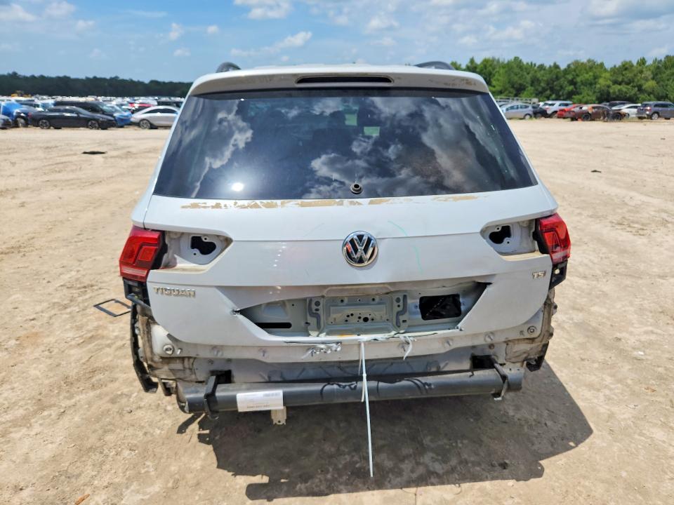 Aukcja sprzedaży 2018 Volkswagen Tiguan, vin: 3VV1B7AXXJM013583, numer aukcji: 61689546