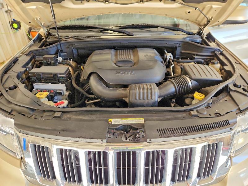 59345146 :رقم المزاد ، 1J4RR4GG2BC558032 vin ، 2011 Jeep Grand Cherokee مزاد بيع