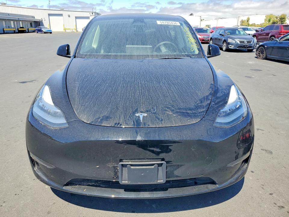 2023 Tesla Model Y მანქანა იყიდება აუქციონზე, vin: 7SAYGDEE8PF586519, აუქციონის ნომერი: 59786456