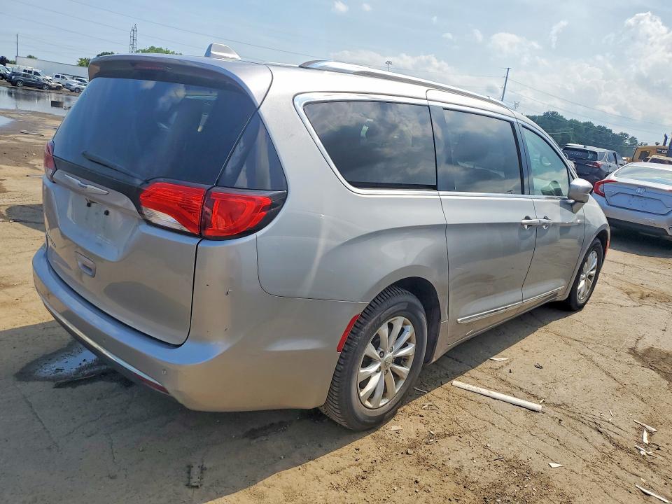 Продажа на аукционе авто 2018 Chrysler Pacifica, vin: 2C4RC1BG8JR353446, номер лота: 59650546