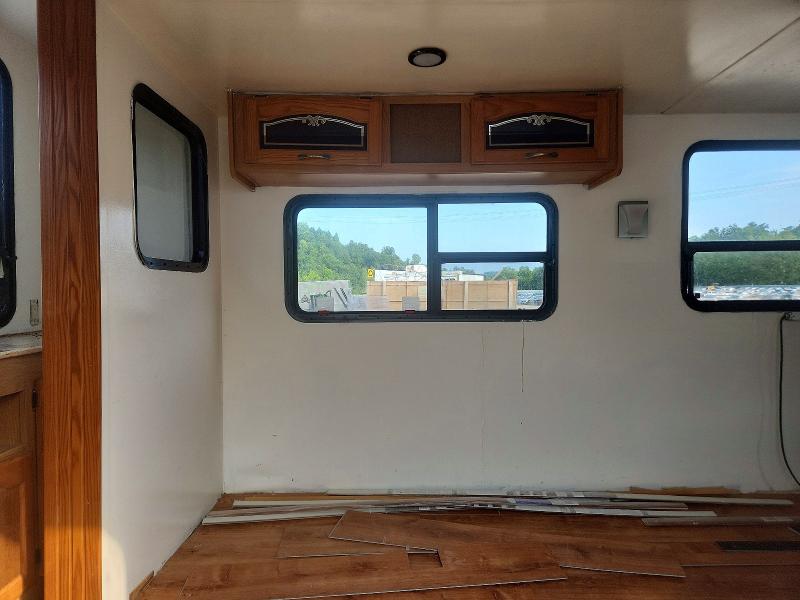 2011 Keystone Rv Trailers მანქანა იყიდება აუქციონზე, vin: 4YDT31120B3105114, აუქციონის ნომერი: 62474256