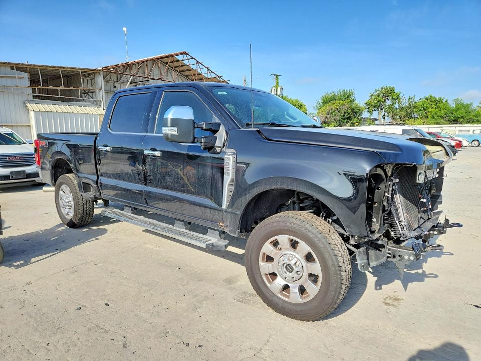 61431046 :رقم المزاد ، 1FT8W2BN7TEE02109 vin ، 2026 Ford F250 مزاد بيع