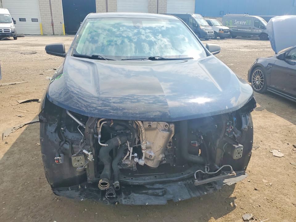 62067596 :رقم المزاد ، 2GNAXHEV4N6121591 vin ، 2022 Chevrolet Equinox مزاد بيع