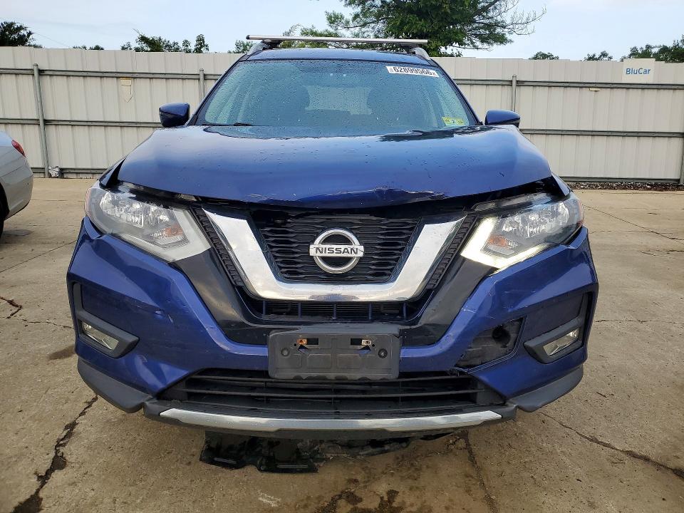 Продаж на аукціоні авто 2017 Nissan Rogue, vin: JN8AT2MV5HW007522, номер лоту: 62899566