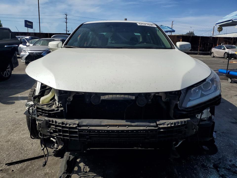62527836 :رقم المزاد ، JHMCR6F50HC016958 vin ، 2017 Honda Accord مزاد بيع
