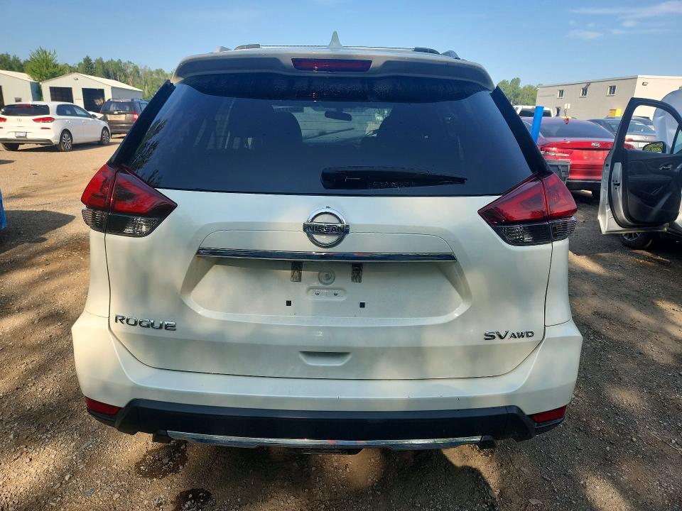 Продаж на аукціоні авто 2018 Nissan Rogue, vin: 5N1AT2MV1JC847845, номер лоту: 58917766