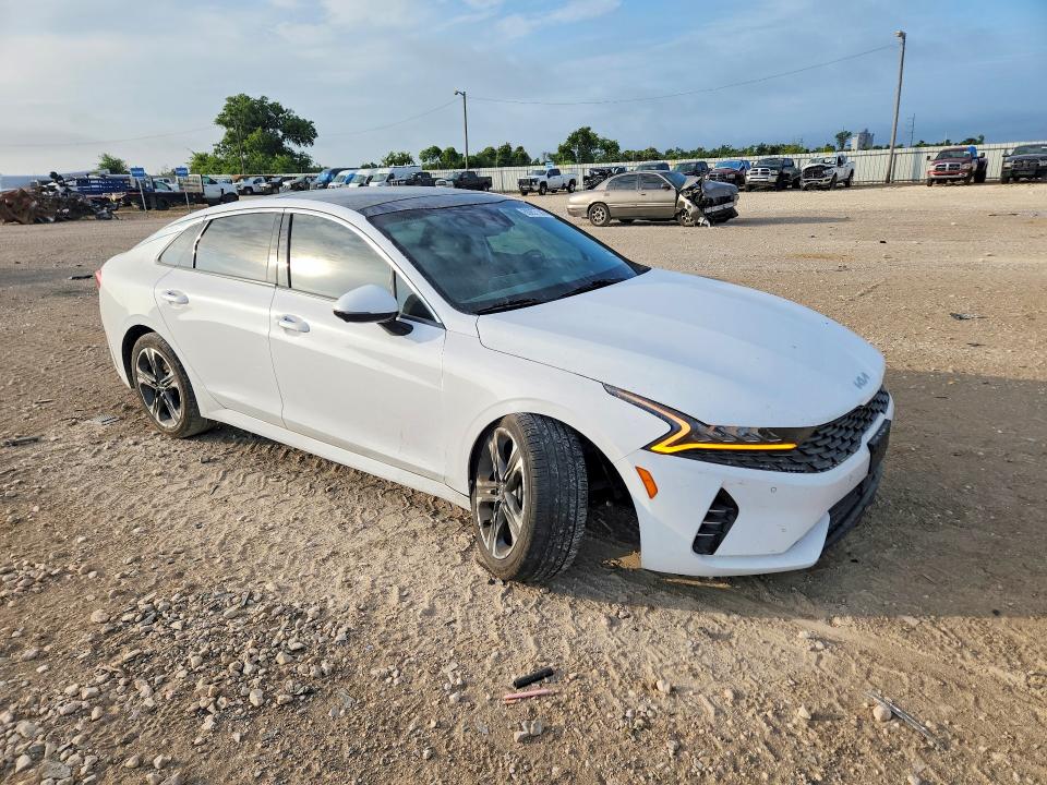 60957146 :رقم المزاد ، 5XXG34J25NG106799 vin ، 2022 Kia K5 مزاد بيع