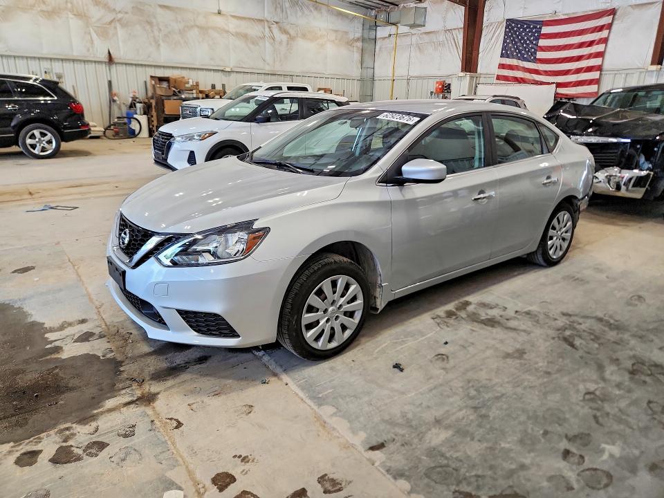 2018 Nissan Sentra მანქანა იყიდება აუქციონზე, vin: 3N1AB7AP0JY227511, აუქციონის ნომერი: 62923676