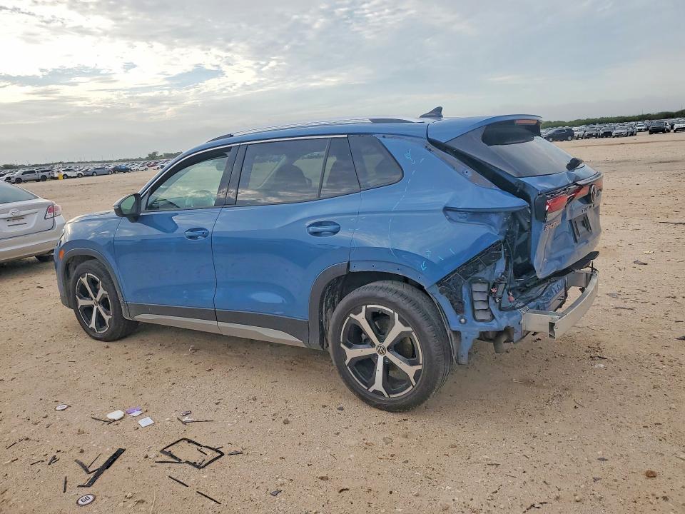 60060216 :رقم المزاد ، 3VVNR7RM4SM073240 vin ، 2025 Volkswagen Tiguan مزاد بيع