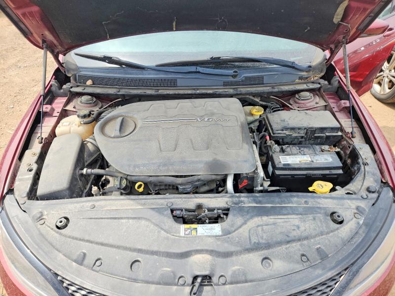 61924496 :رقم المزاد ، 1C3CCCBG7FN643915 vin ، 2015 Chrysler 200 مزاد بيع