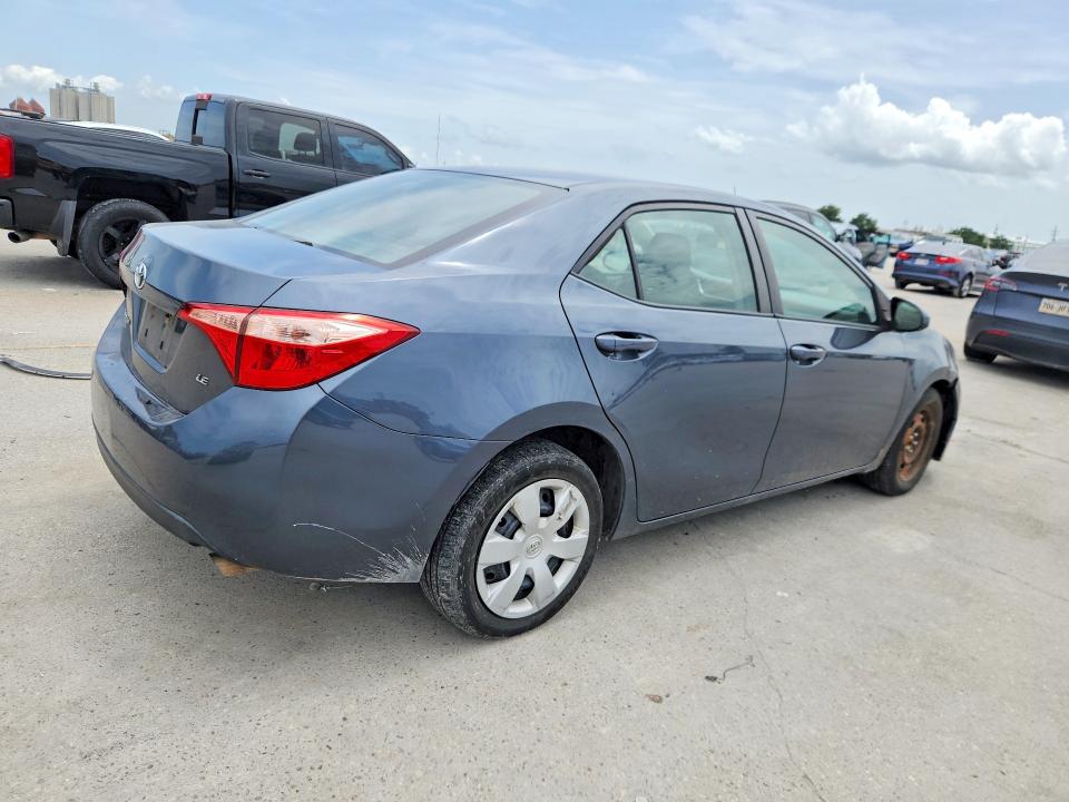 2019 Toyota Corolla მანქანა იყიდება აუქციონზე, vin: 2T1BURHE4KC226102, აუქციონის ნომერი: 61324466