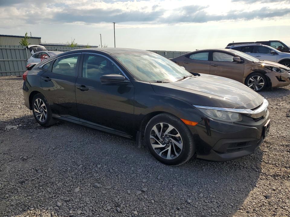 60131566 :رقم المزاد ، 2HGFC2F7XGH018059 vin ، 2016 Honda Civic مزاد بيع