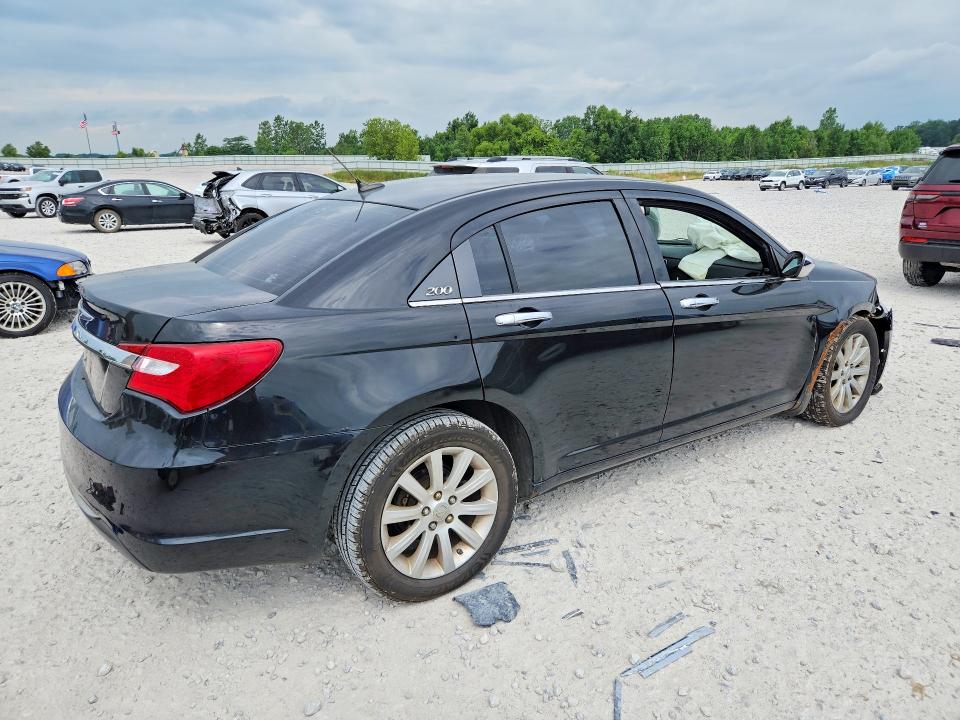 59262966 :رقم المزاد ، 1C3CCBCG6DN523481 vin ، 2013 Chrysler 200 مزاد بيع