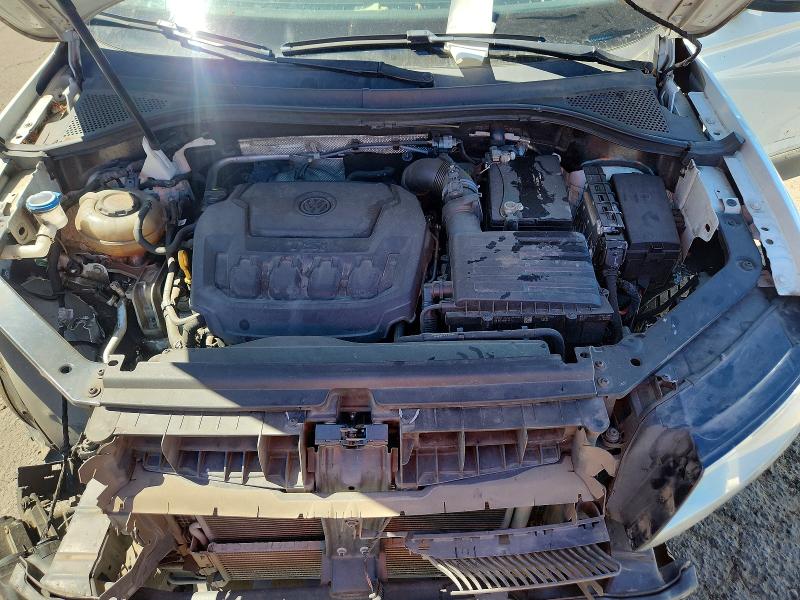 Продажа на аукционе авто 2018 Volkswagen Tiguan, vin: 3VV3B7AX5JM124762, номер лота: 63497916