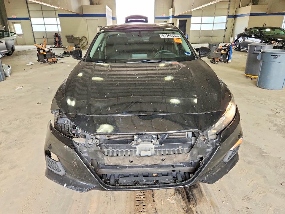 2020 Nissan Altima მანქანა იყიდება აუქციონზე, vin: 1N4BL4BV5LC146581, აუქციონის ნომერი: 61754456