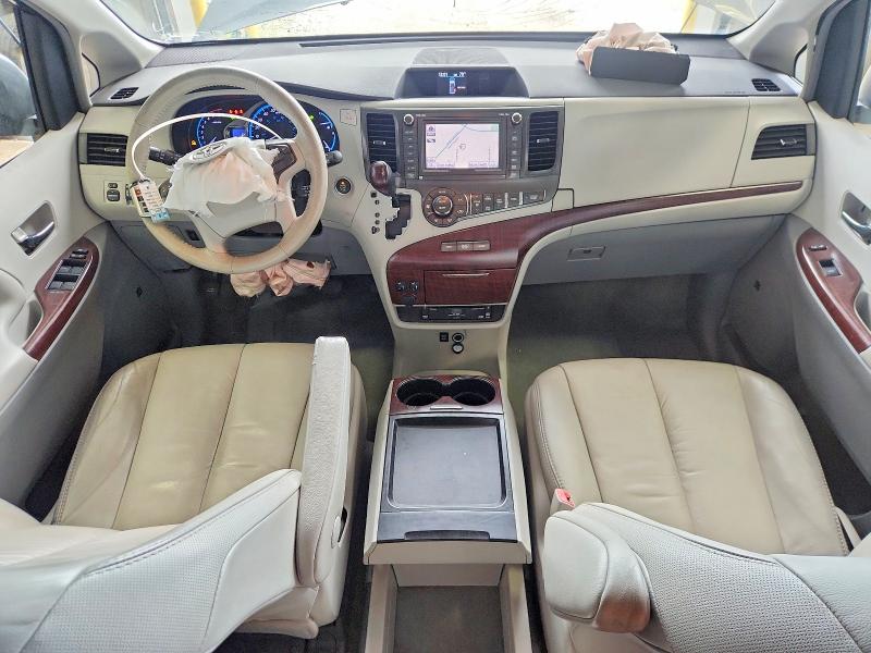 2011 Toyota Sienna მანქანა იყიდება აუქციონზე, vin: 5TDDK3DC6BS029911, აუქციონის ნომერი: 62572656