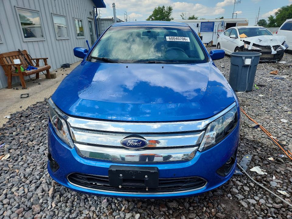 60040706 :رقم المزاد ، 3FAHP0HA9CR319435 vin ، 2012 Ford Fusion مزاد بيع