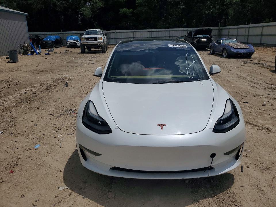 2022 Tesla Model 3 მანქანა იყიდება აუქციონზე, vin: 5YJ3E1EA5NF313995, აუქციონის ნომერი: 61546636